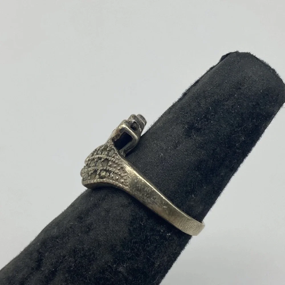 Silver vintage Ring with 925 Stamp